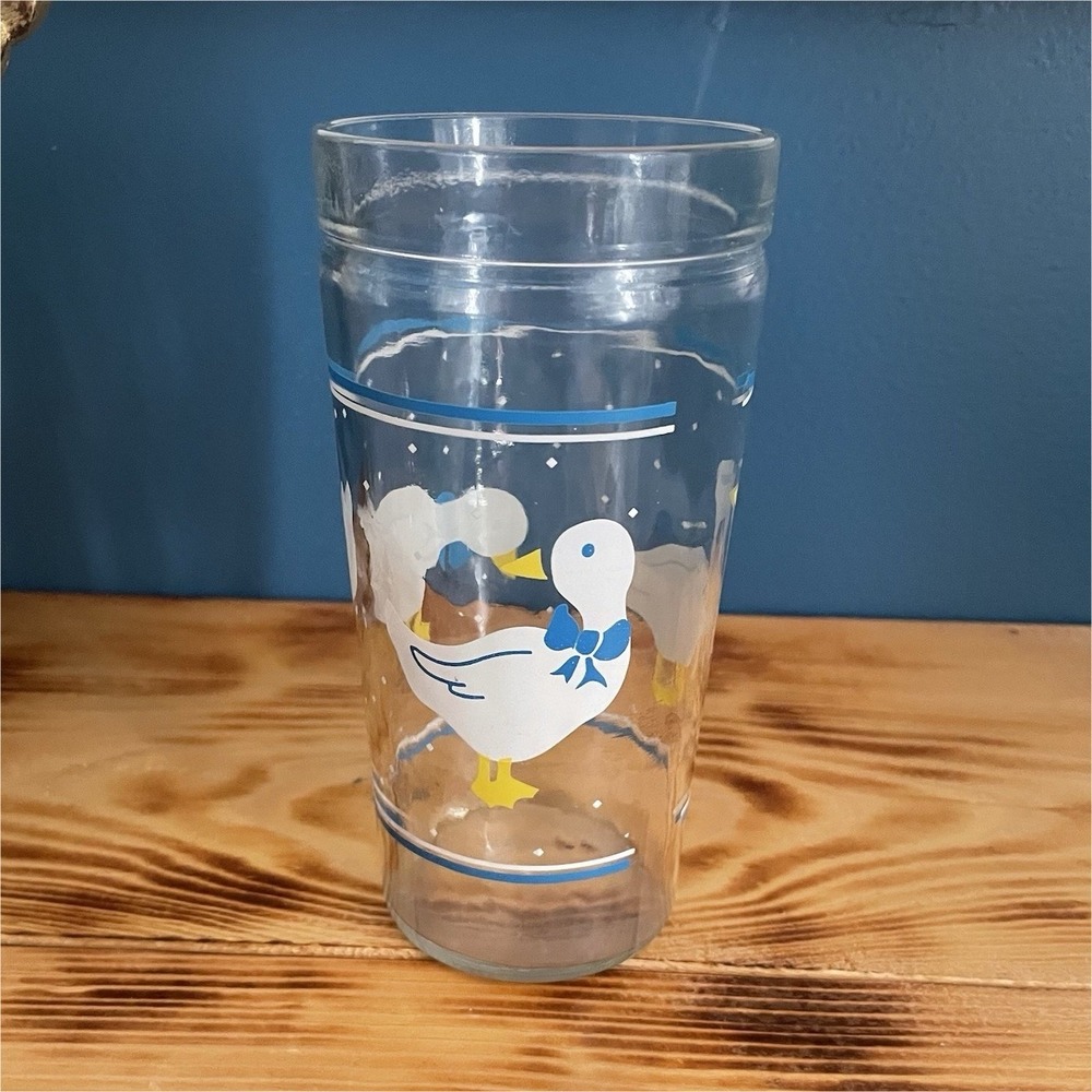 Vintage Anchor Hocking Country Goose Glass